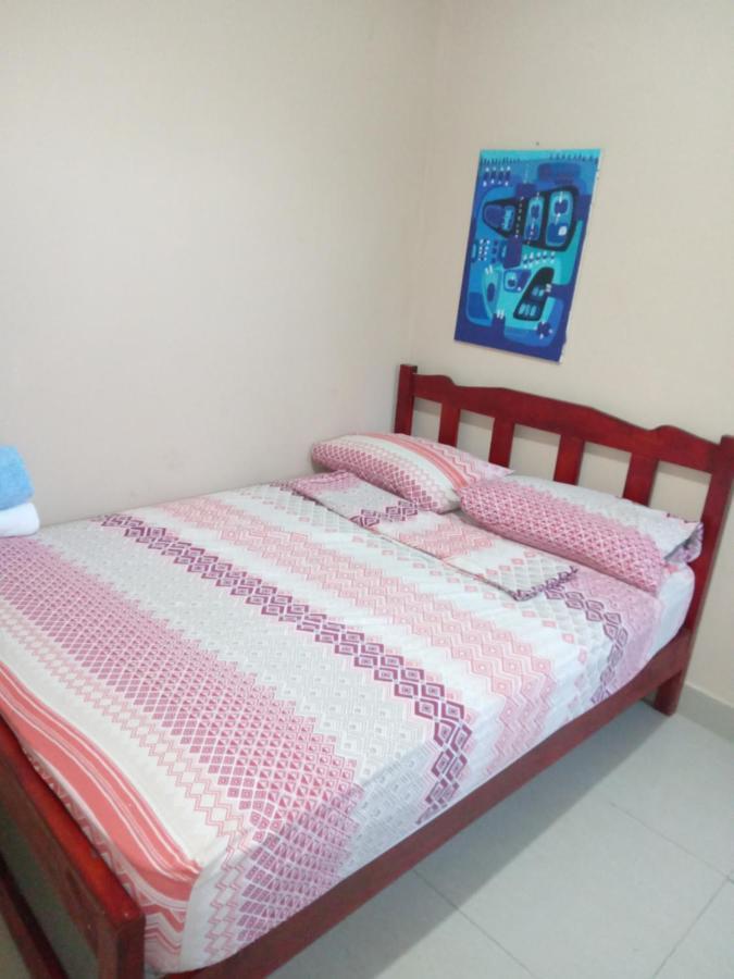 Hostal Brisas Calobrenas Luaran gambar